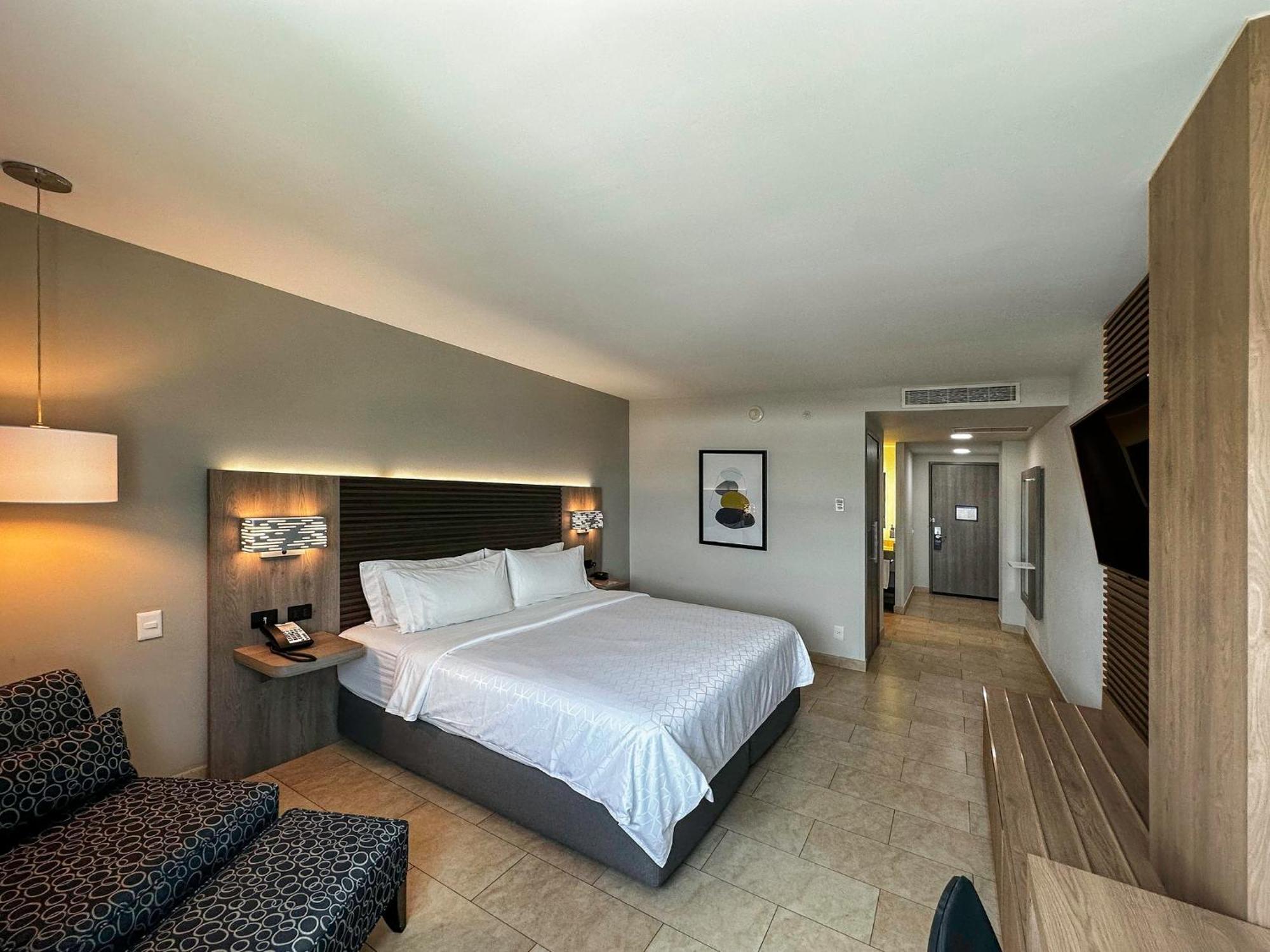 Holiday Inn Express Merida By Ihg Zewnętrze zdjęcie