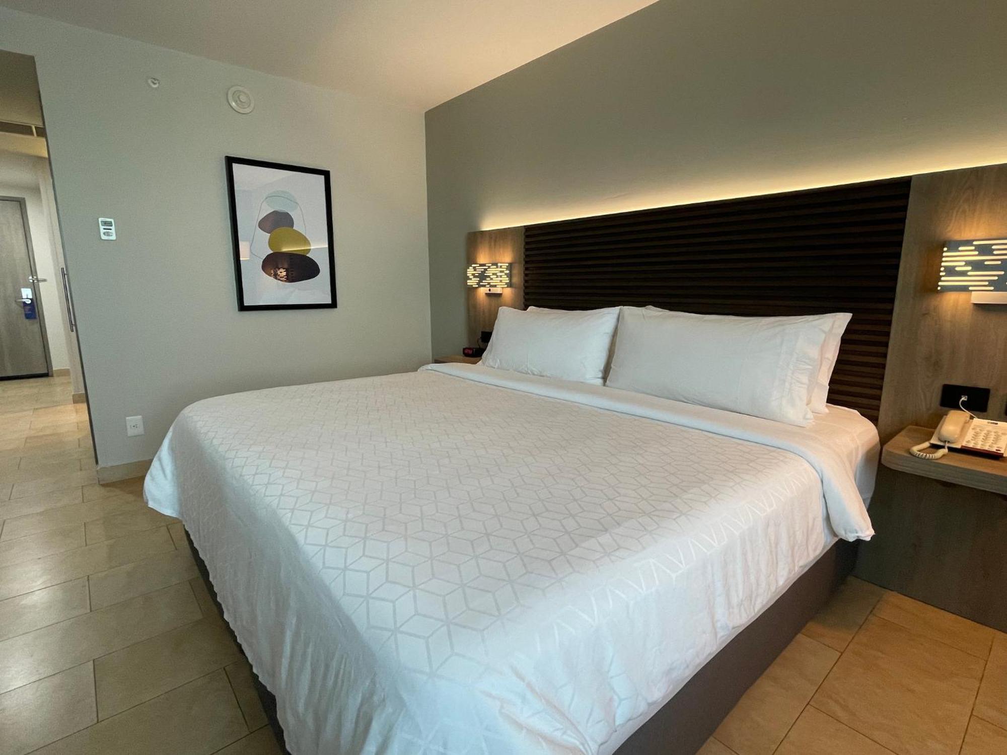 Holiday Inn Express Merida By Ihg Zewnętrze zdjęcie